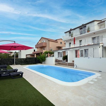 Apartment Mihovilovic Slatine Bagian luar foto