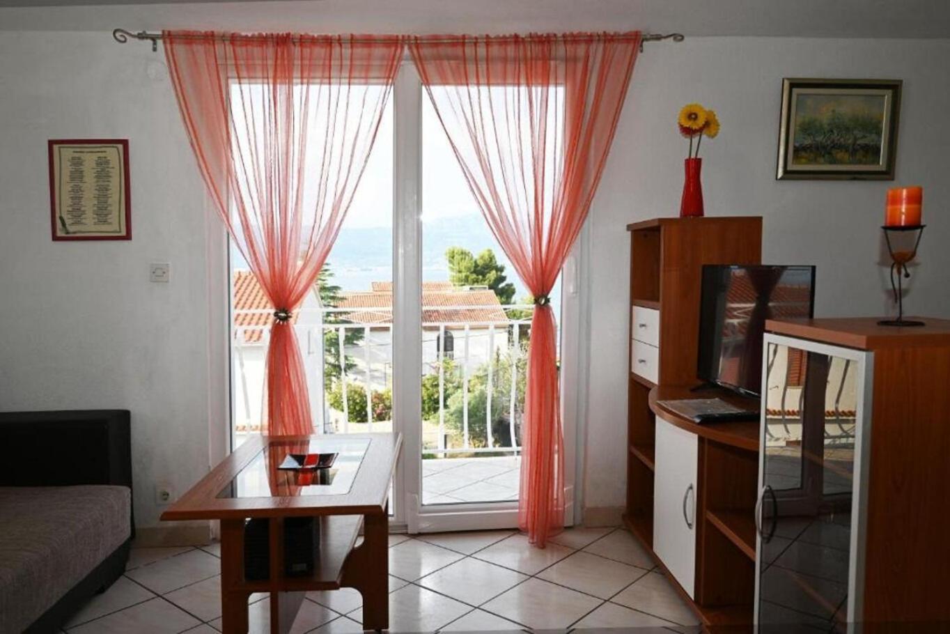 Apartment Mihovilovic Slatine Bagian luar foto