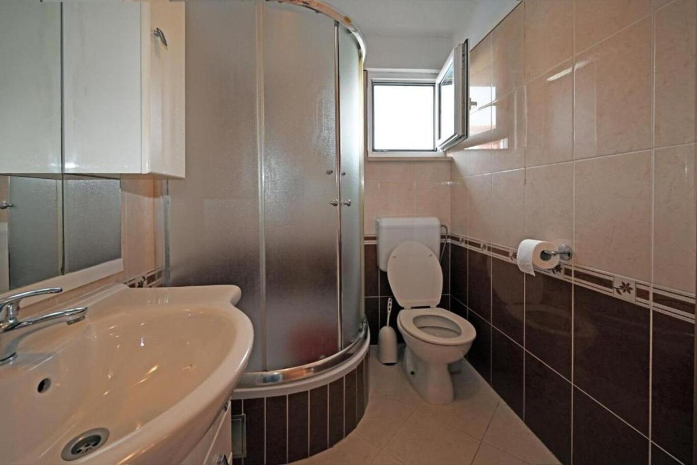 Apartment Mihovilovic Slatine Bagian luar foto
