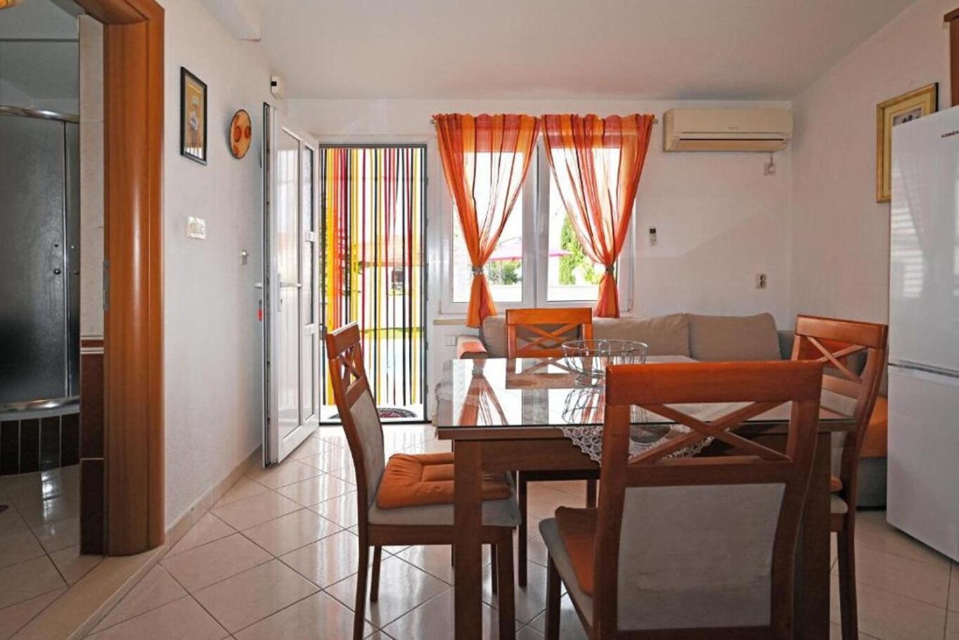Apartment Mihovilovic Slatine Bagian luar foto