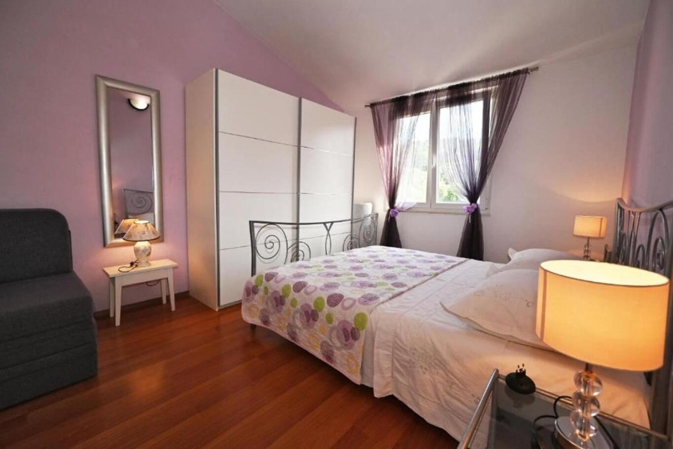 Apartment Mihovilovic Slatine Bagian luar foto