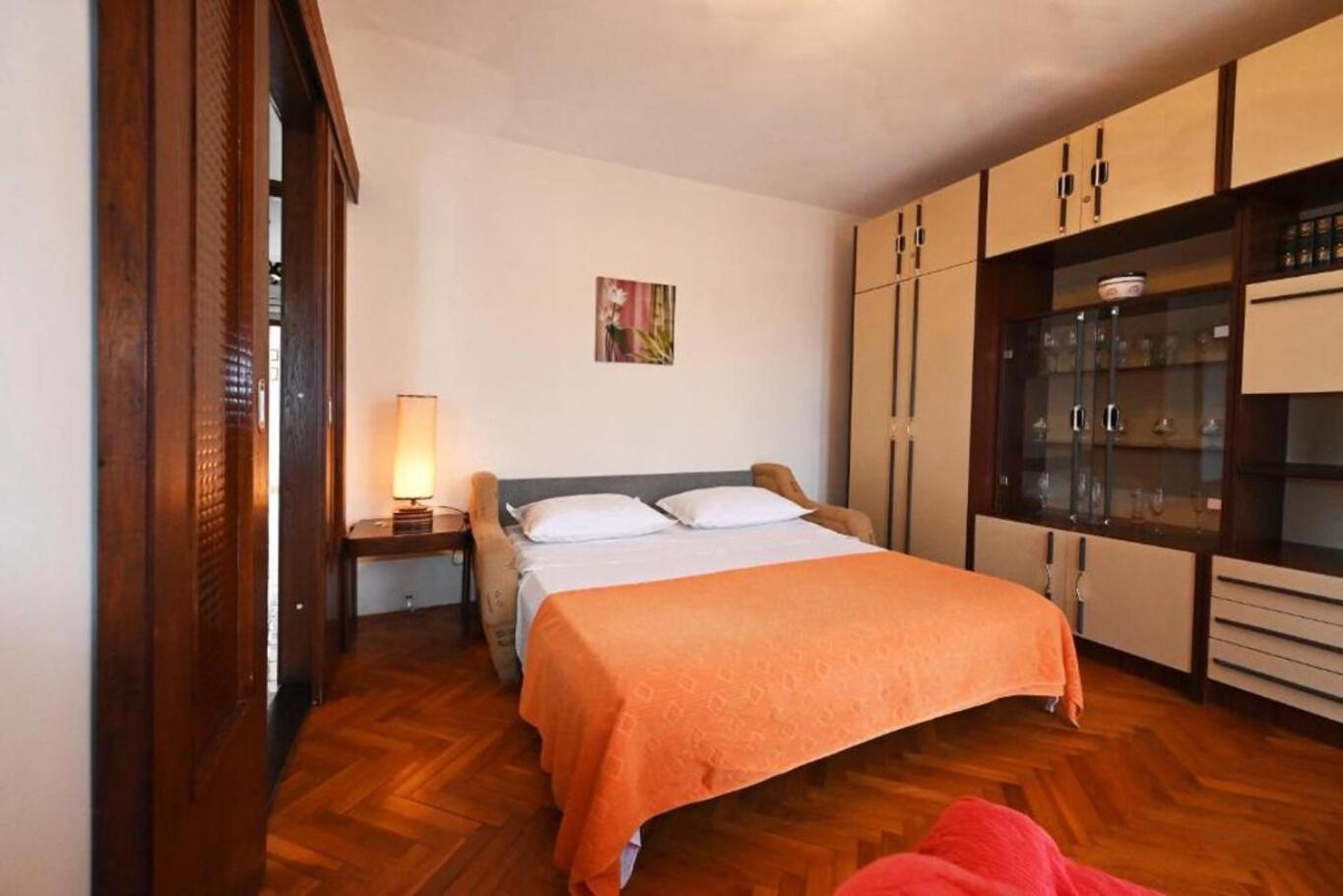 Apartment Mihovilovic Slatine Bagian luar foto