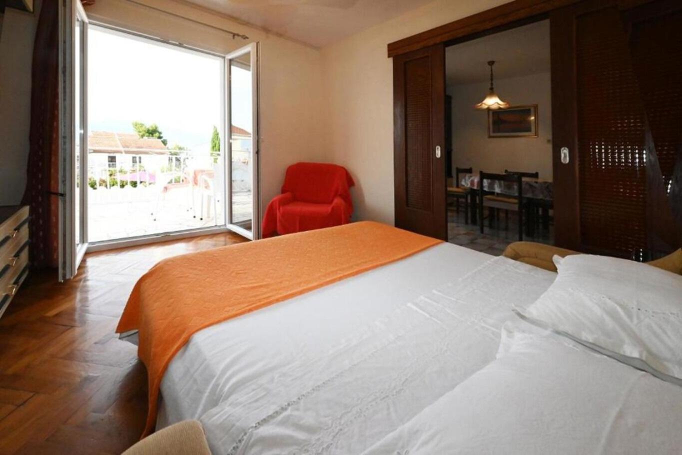Apartment Mihovilovic Slatine Bagian luar foto