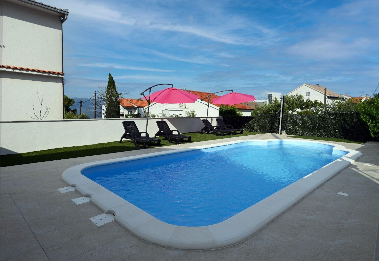 Apartment Mihovilovic Slatine Bagian luar foto