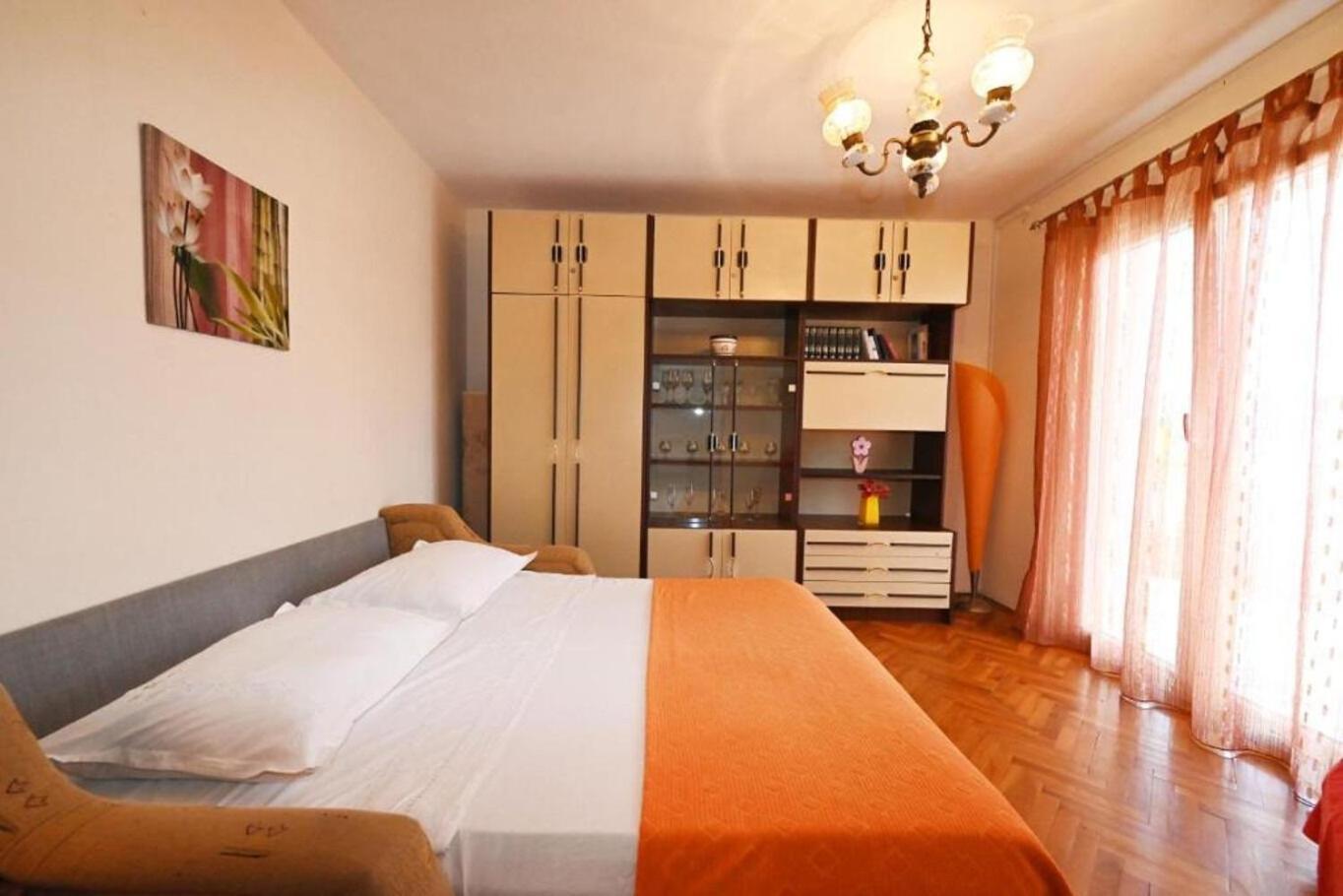 Apartment Mihovilovic Slatine Bagian luar foto