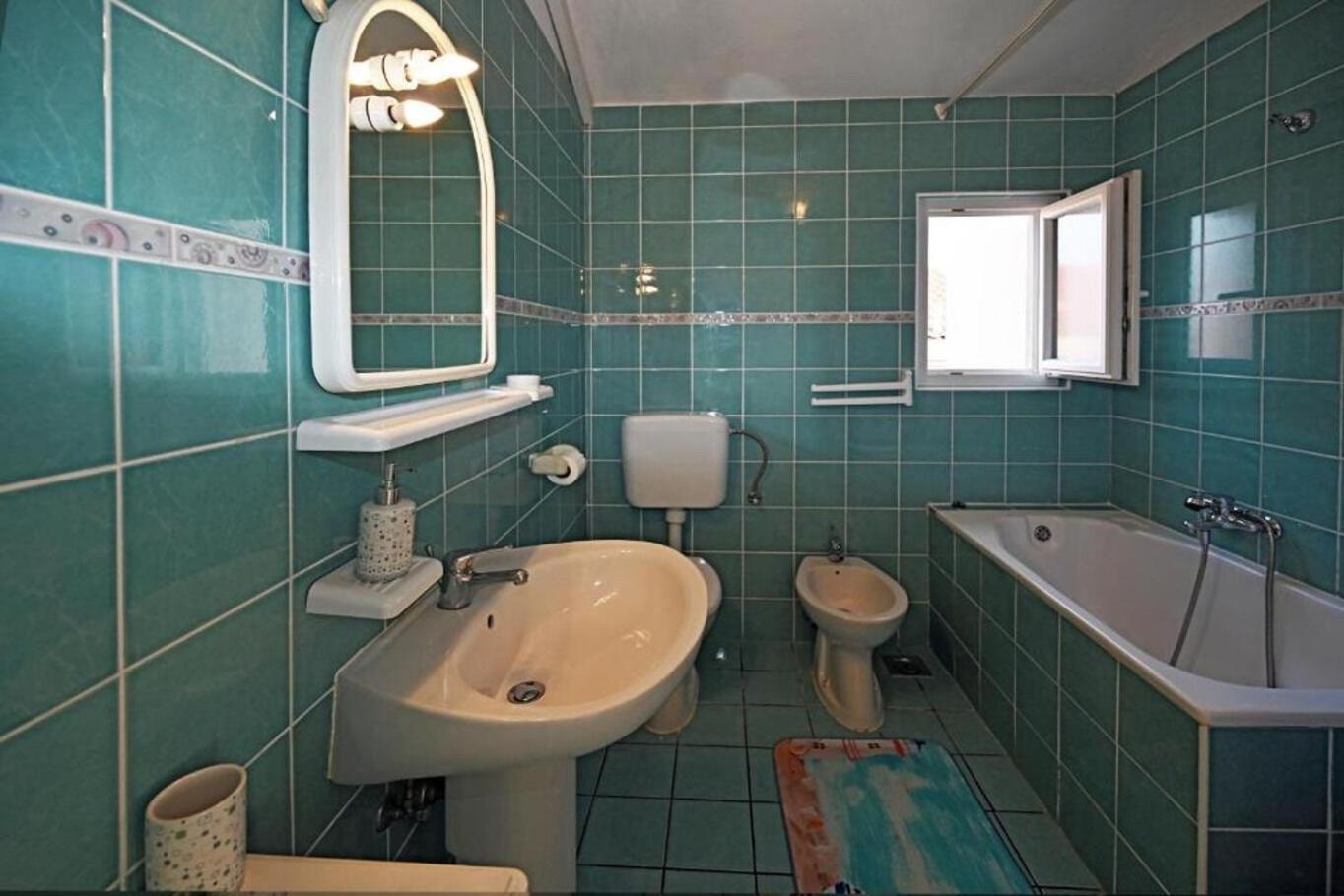 Apartment Mihovilovic Slatine Bagian luar foto